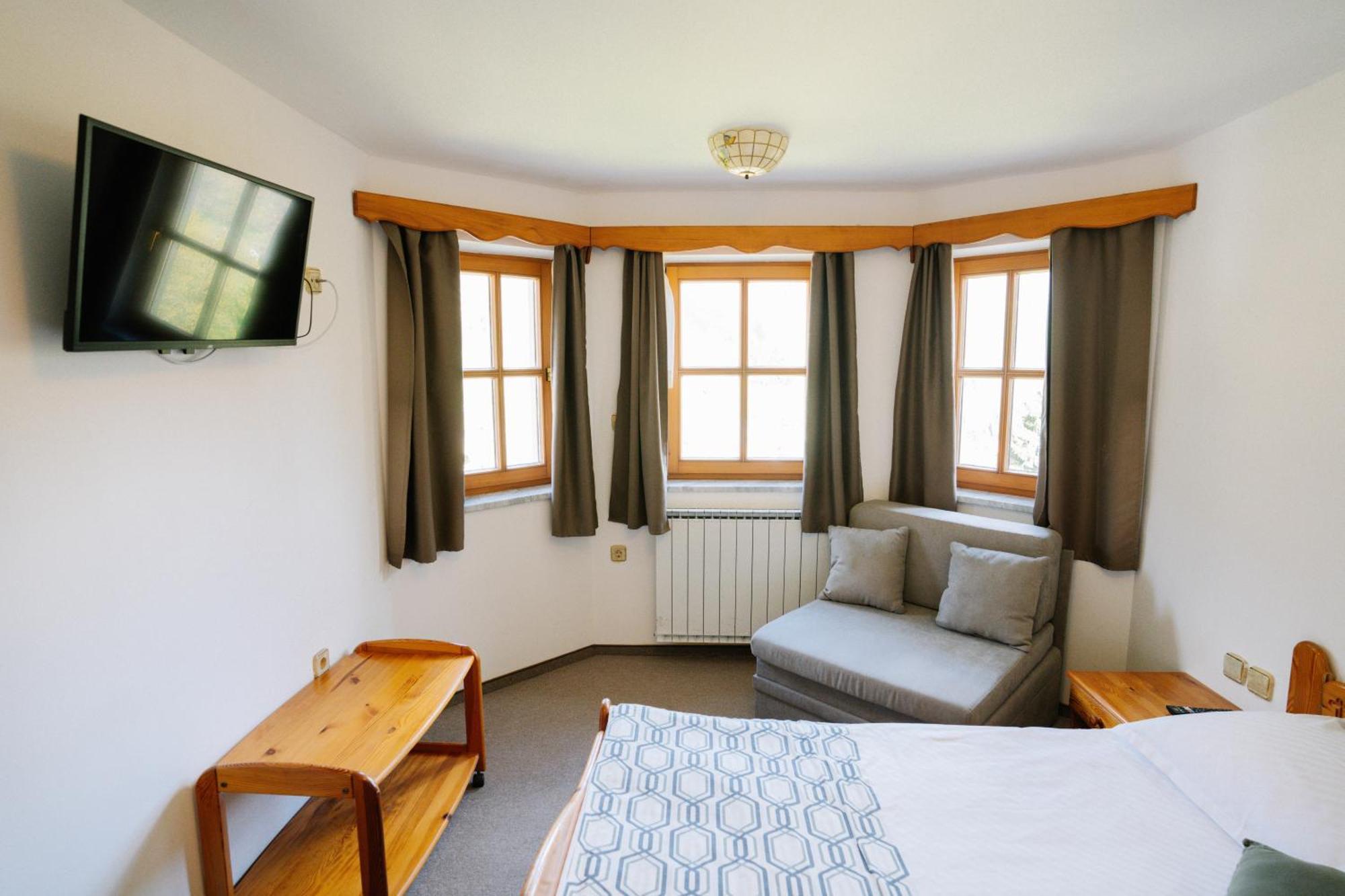 Guesthouse Jelenov Greben Podčetrtek Zewnętrze zdjęcie